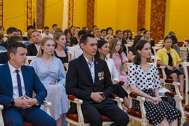 «Золотая молодежь» прославляет регион